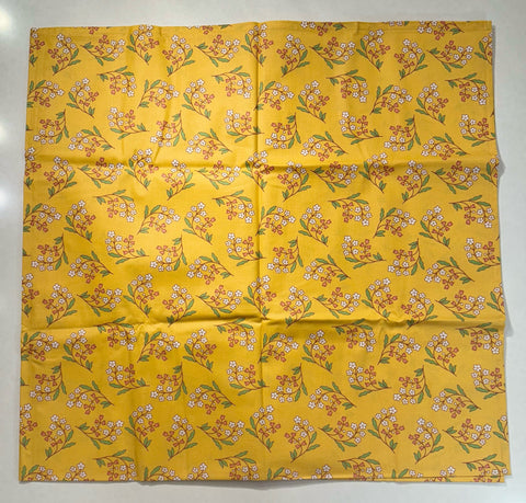 Le Cluny- Provence Petite Fleur Yellow Tablecloth (58" Square)