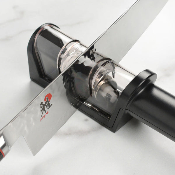 Hands-On Class - Advanced Knife Skills: German vs. Japanese