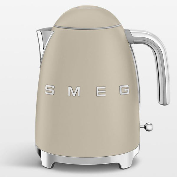 SMEG Electric Kettle Matte Moonlight
