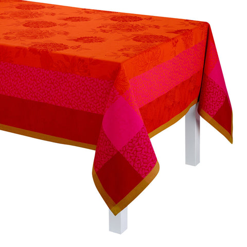 Le Jacquard Français - Cotton Tablecloth (69" x 126") - Parfums de Bagatelle Nastrurtium