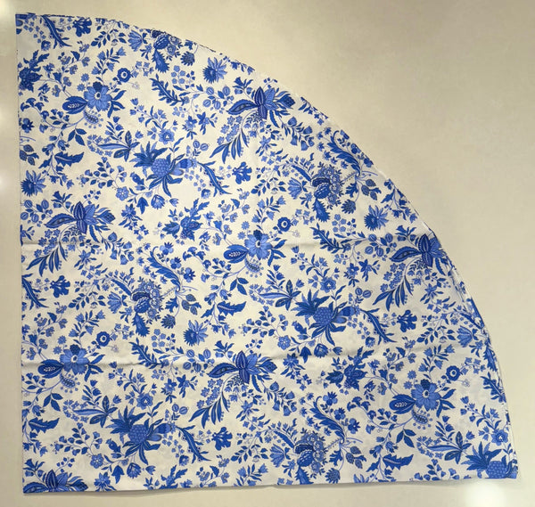 Le Cluny- Provence Versailles White & Blue Tablecloth (70" Round)