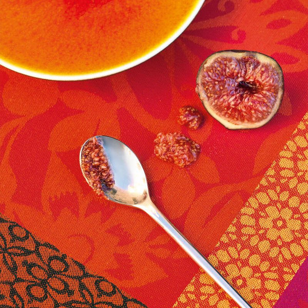 Le Jacquard Français- Provence Strawberry Coated Cotton Tablecloth (69X69)