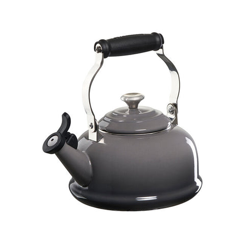 Le Creuset- Whistling Kettle Oyster