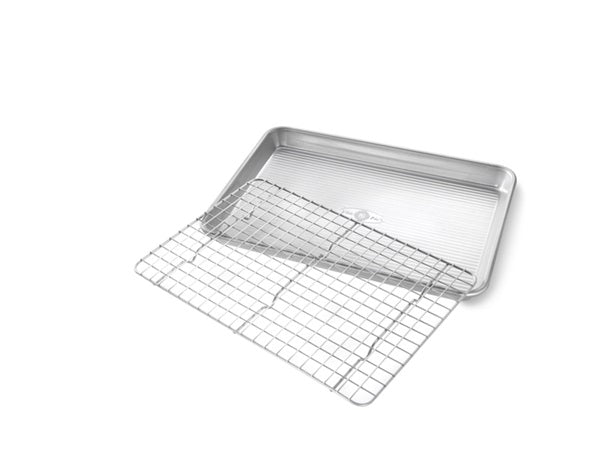 USA Pan Quarter Sheet Rack Set