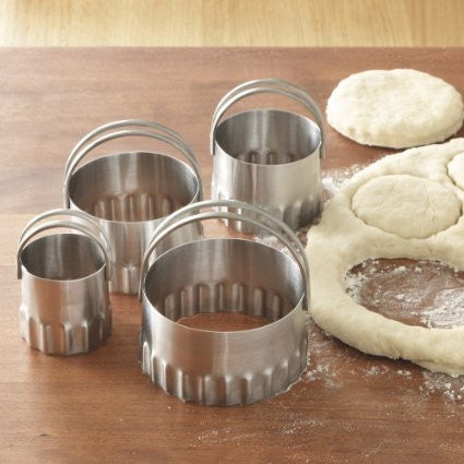 R.S.V.P. Rippled Biscuit Cutter